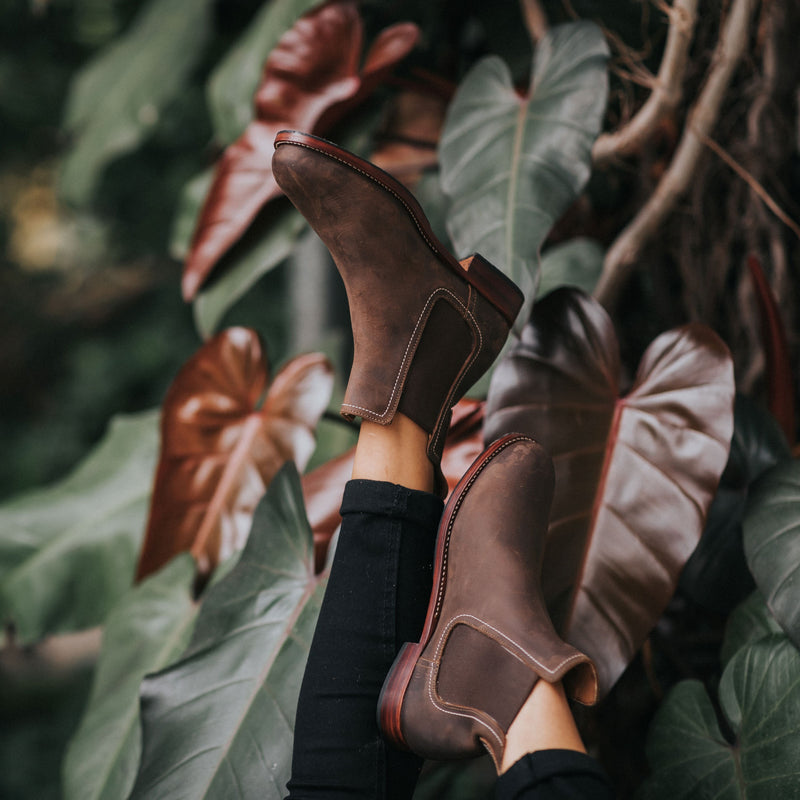 Merida Leather Chelsea Boots Boots Adelante 