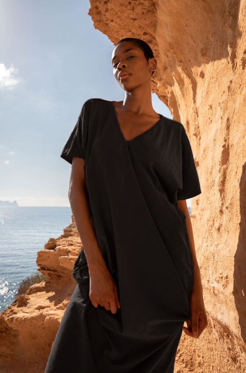Kai Relaxed Midi Dress Dresses Mien True Black XS 