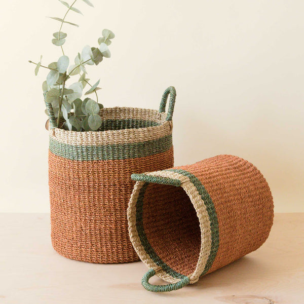 LIKHÂ Coral Baskets with Handle, set of 2 - Woven Baskets | LIKHÂ LIKHÂ 