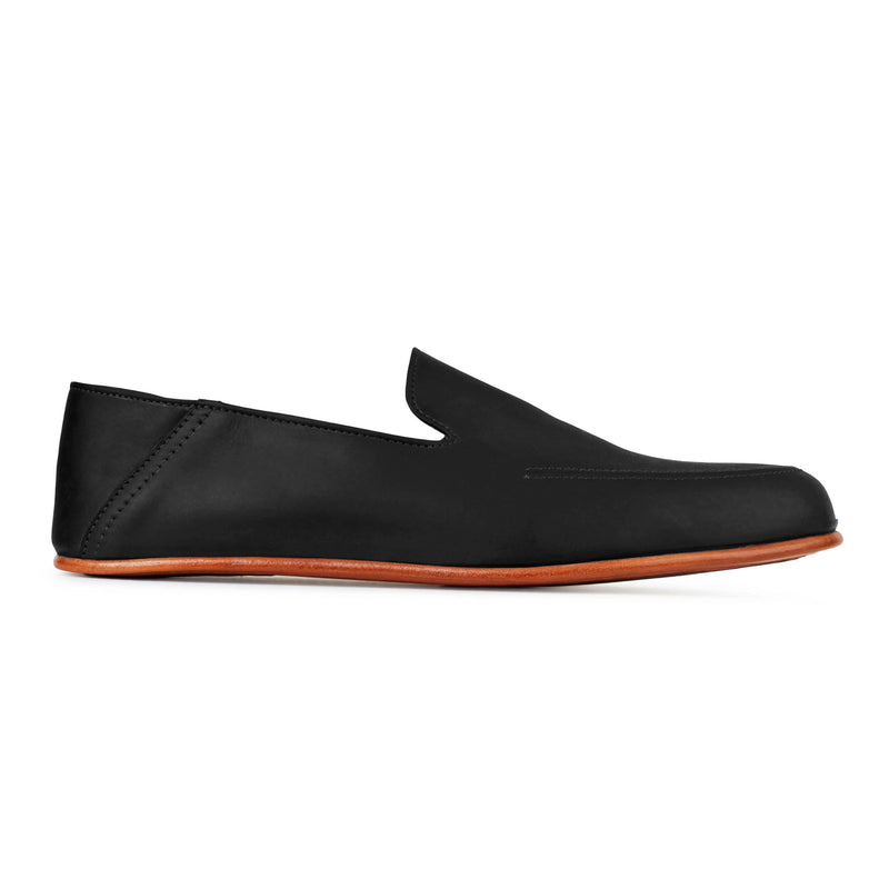 Adelante Shoe Co. The Tomas in Black - (av) Adelante Shoe Co. 