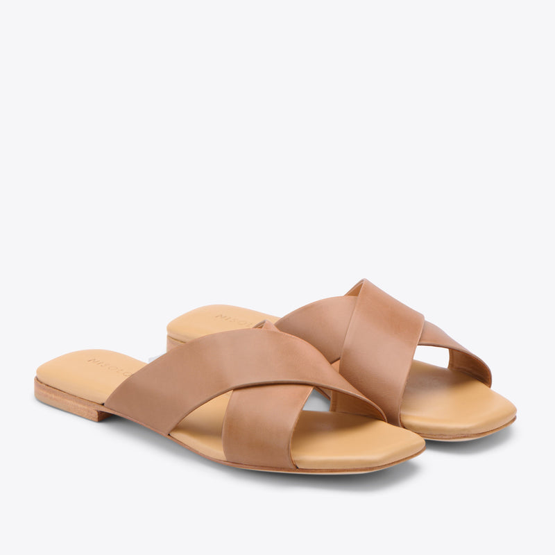 Catalina Slide Sandal Sandals Nisolo 9 Almond 