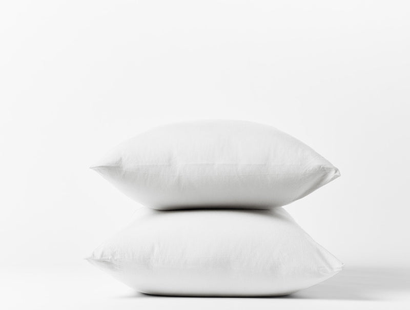 https://www.madetrade.com/cdn/shop/products/crinkled-percale-pillowcase-set-pillowcases-coyuchi-standard-alpine-white-994662_800x.jpg?v=1668194017