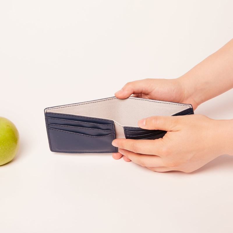 Gala Apple Leather Bifold Wallet Wallets Allégorie 