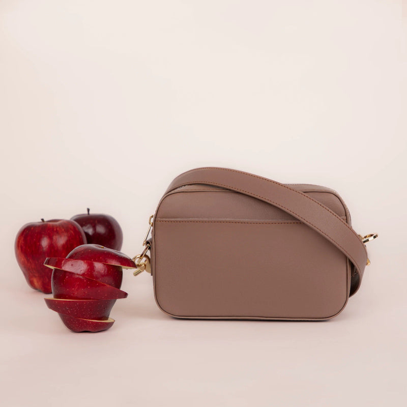 Gala Apple Leather Crossbody Camera Bag Crossbody Bags Allégorie Dusty Rose 