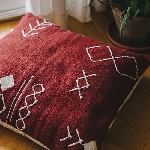 Kiliim Scattered Stitch Floor Pillows (Set of 2) Cushions Kiliim Burgundy