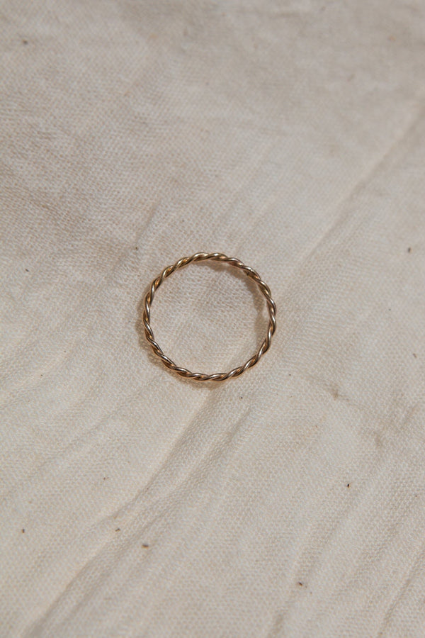 Kuluka 14k Gold Ring Rings Yewo 