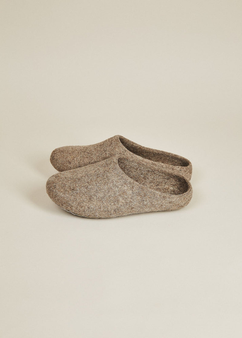 Men's Classic Wool Slippers with Low Back - Oatmeal Men's Shoes Kyrgies 