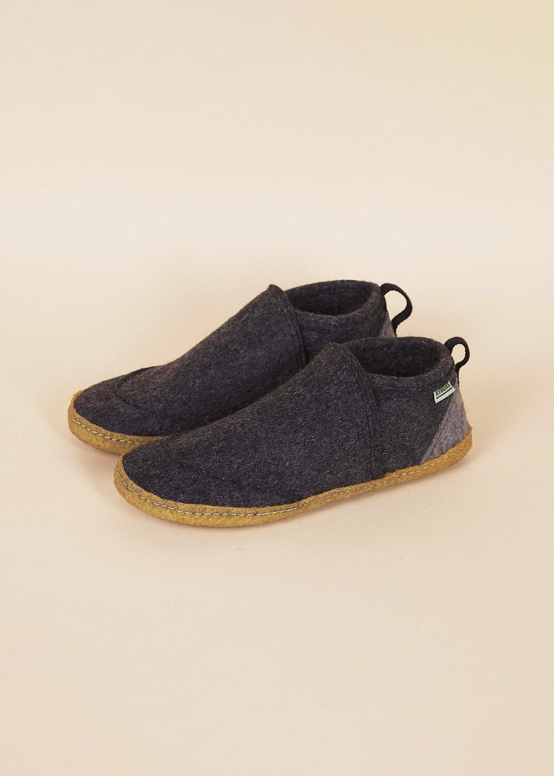 Men's Tengries Walkabout Wool Slippers Slippers Kyrgies 11-11.5 Charcoal 