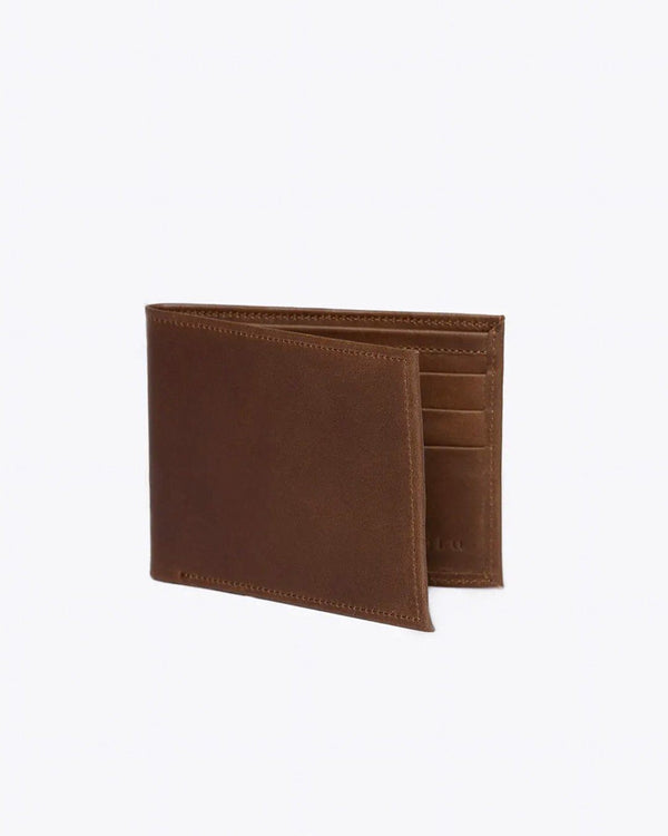 8 Best Sustainable Wallets For Men In 2023 - The Good Trade