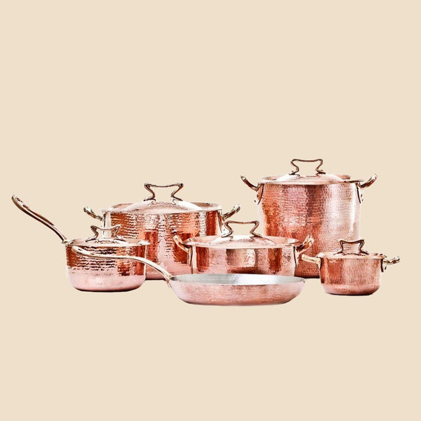 https://www.madetrade.com/cdn/shop/products/recycled-copper-cookware-set-11-pieces-cookware-amoretti-brothers-507779_600x.jpg?v=1641268808