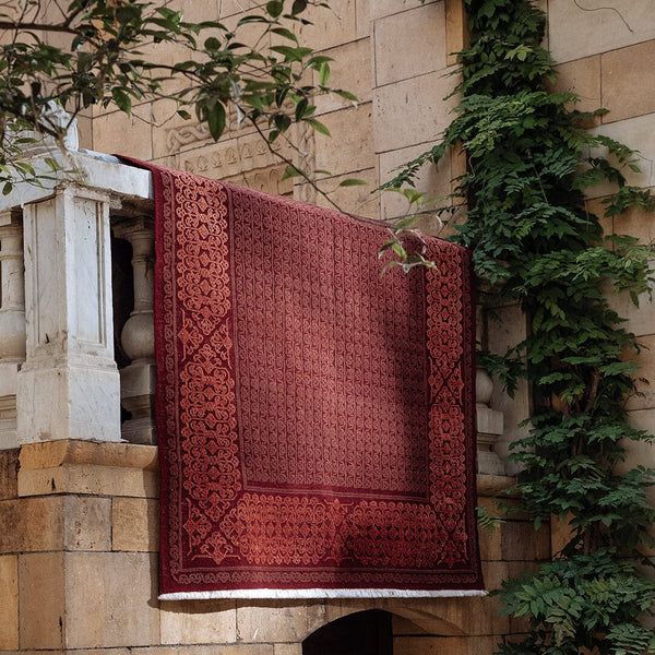 Red Arabesque Hand-knotted Wool Carpet Rug Kiliim 