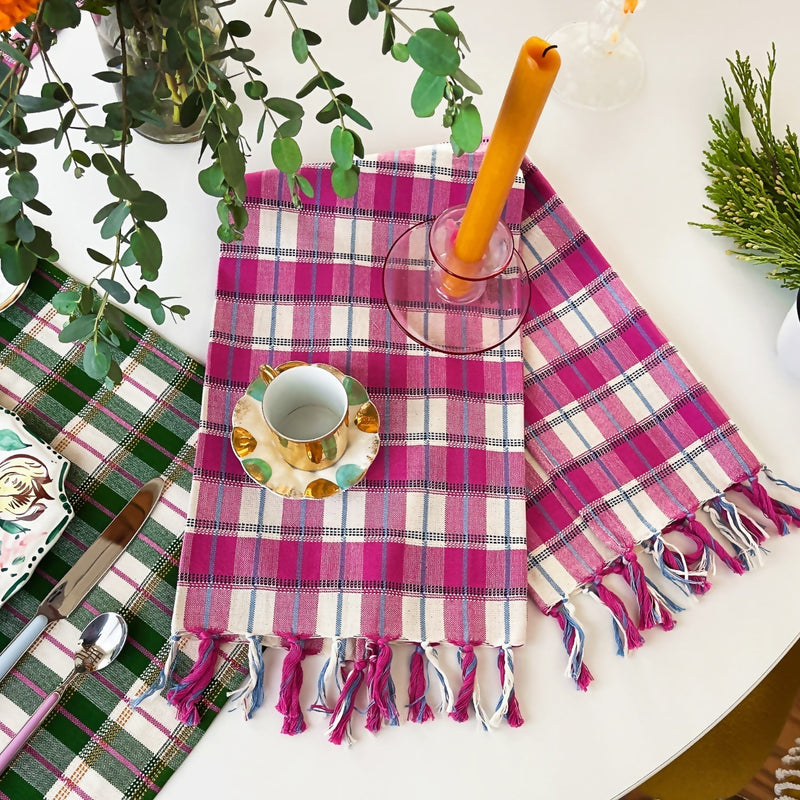 https://www.madetrade.com/cdn/shop/products/san-andres-gingham-kitchen-towel-kitchen-towels-archive-new-york-514872_800x.jpg?v=1645224585