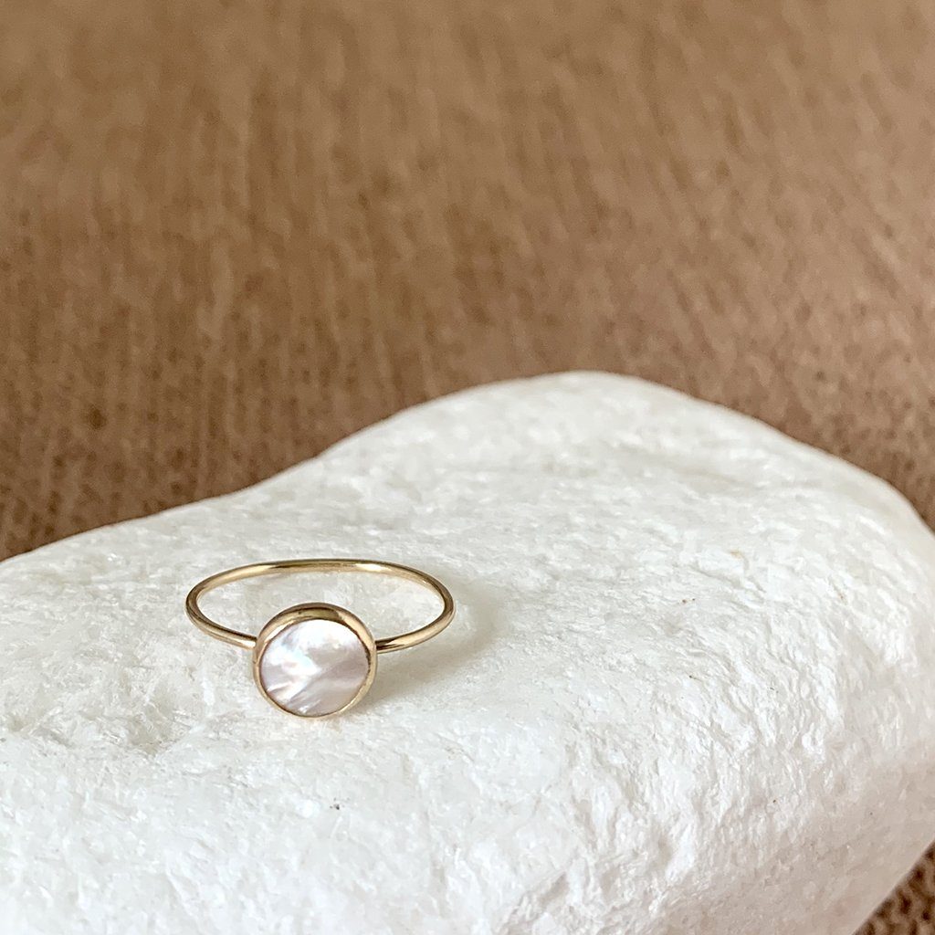 Deep Pearl Recycled Gold Ring | Made Trade